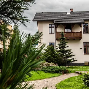 Gimnazjalna 5 - I W Centrum Zakopanego Zakopane